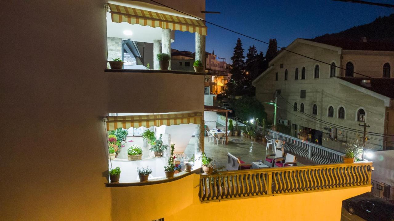 Apartments Ishmi In Center Of Ulcinj Kültér fotó