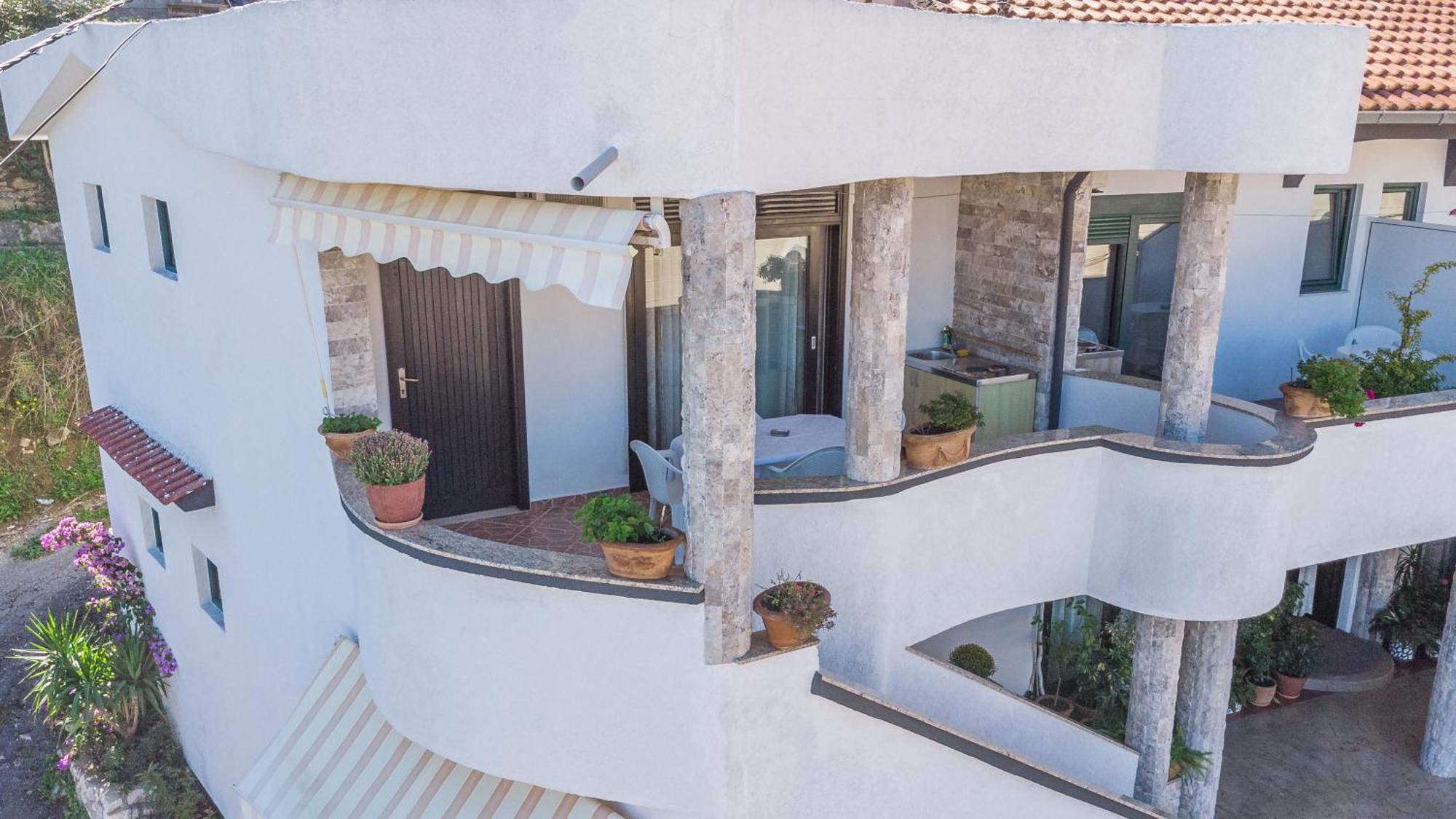 Apartments Ishmi In Center Of Ulcinj Szoba fotó