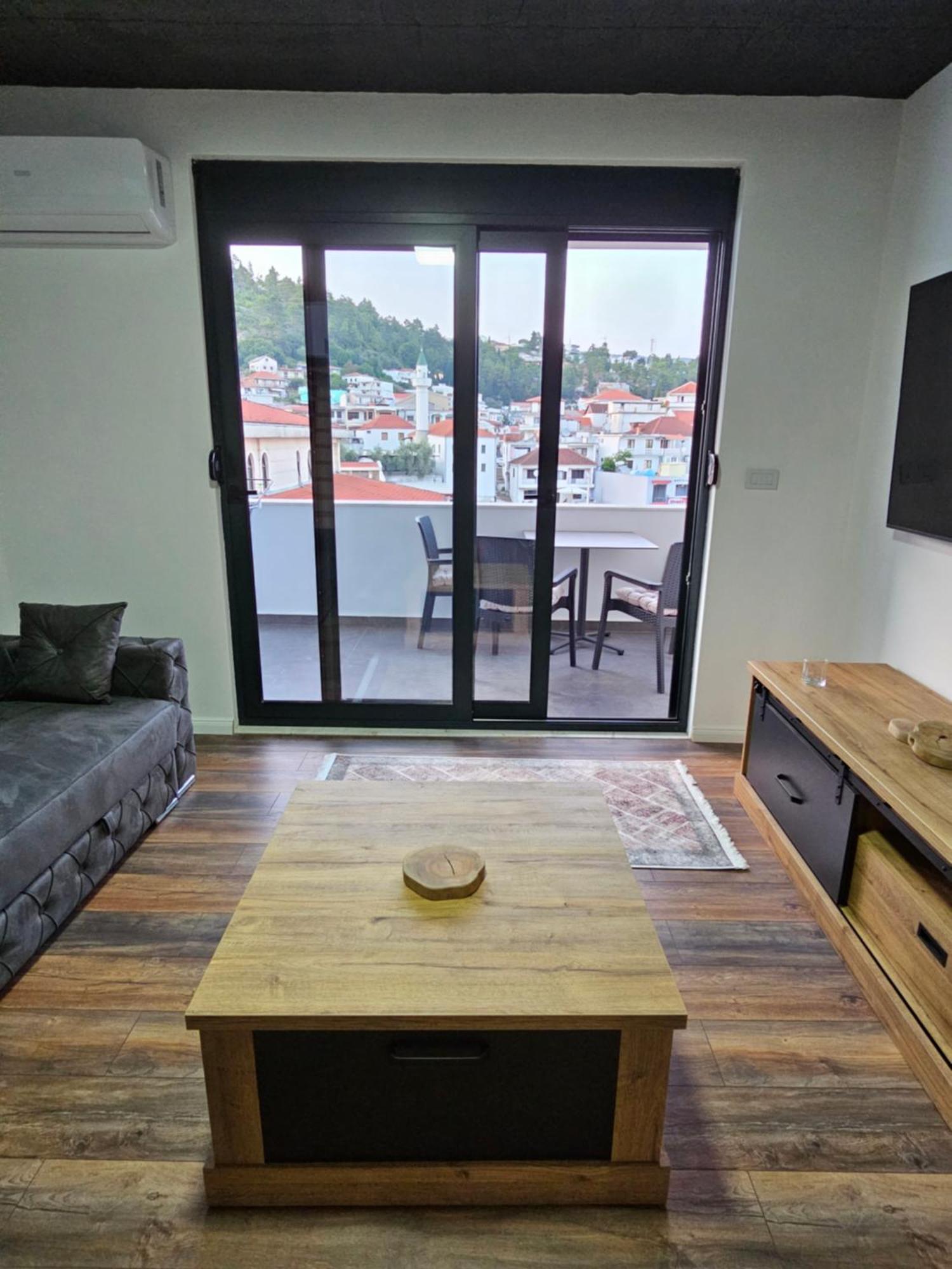 Apartments Ishmi In Center Of Ulcinj Kültér fotó
